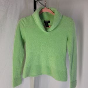 Daniel Bishop 100% Cashmere Sweater, women's petite small, lime/spring green